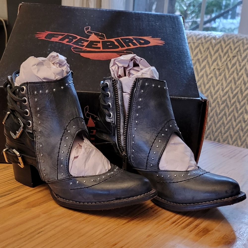 Freebird Desert 6 leather